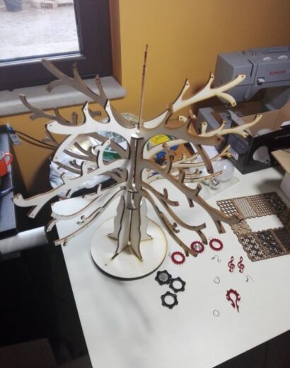 Big Jewelry Tree