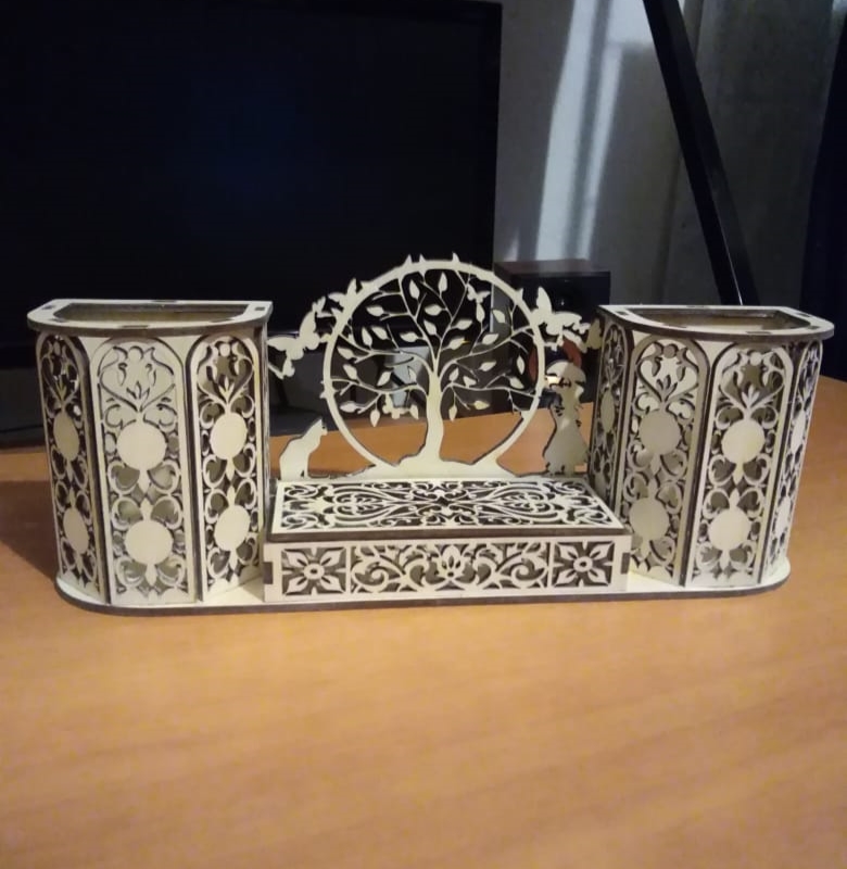 Decor-Tree-Desk-Organizer-Pen-Holder.jpg