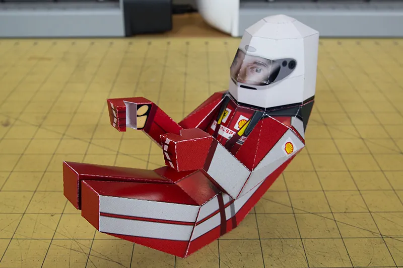 F1-ferrari-piloto.webp