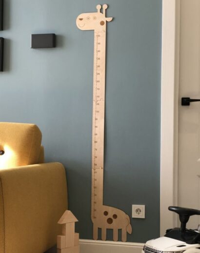 Gráfico de Altura de Girafa para Crianças (vetor)