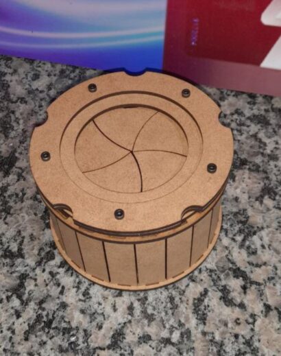 IRIS BOX