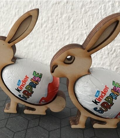 Miniatura de Coelho da Páscoa kinder Ovo