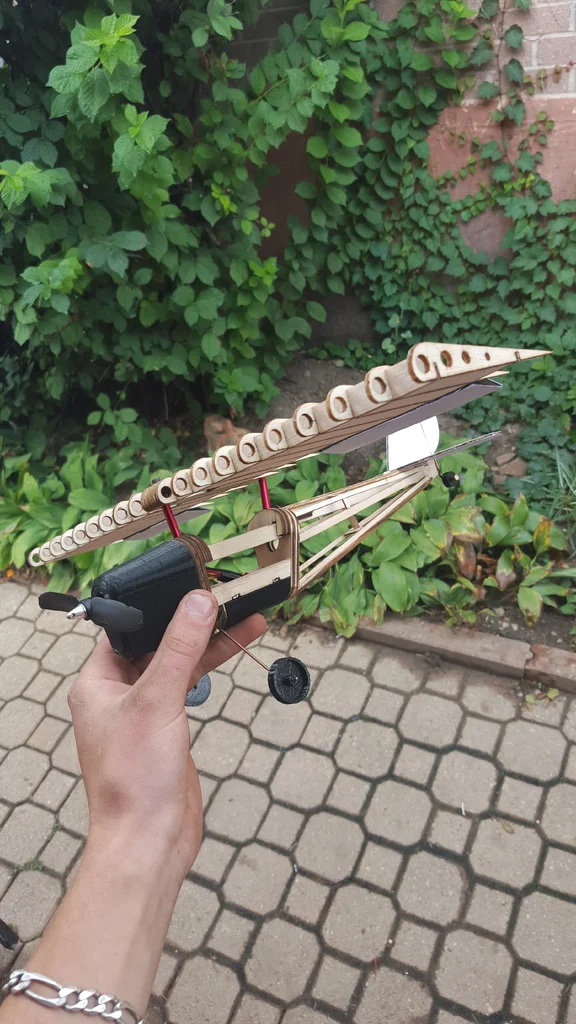 aero-modelo-3d-khanguru-2.webp